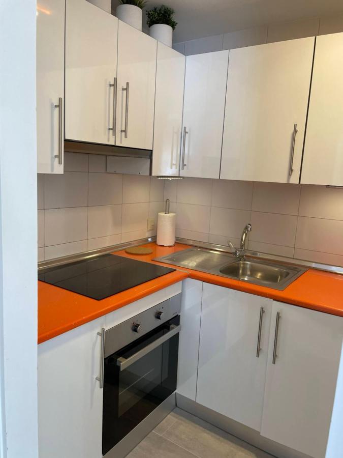 Apartamento en Torremolinos con piscina Bagian luar foto